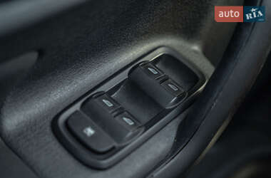Седан Ford Fiesta 2014 в 