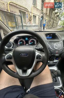 Седан Ford Fiesta 2018 в 