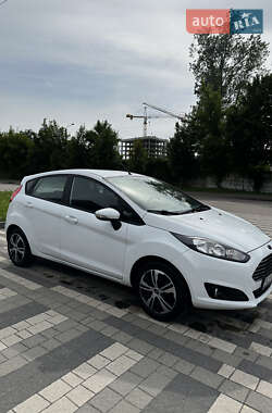 Ford Fiesta 2015