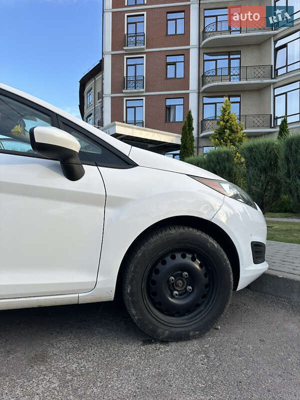 Седан Ford Fiesta 2016 в Шептицькому фото 16 Седан Ford Fiesta 2016 в Шептицькому