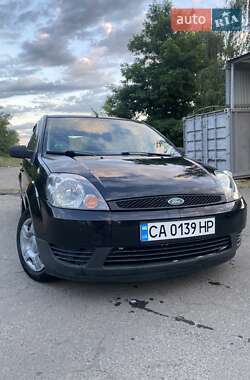 Хэтчбек Ford Fiesta 2002 в Звенигородке