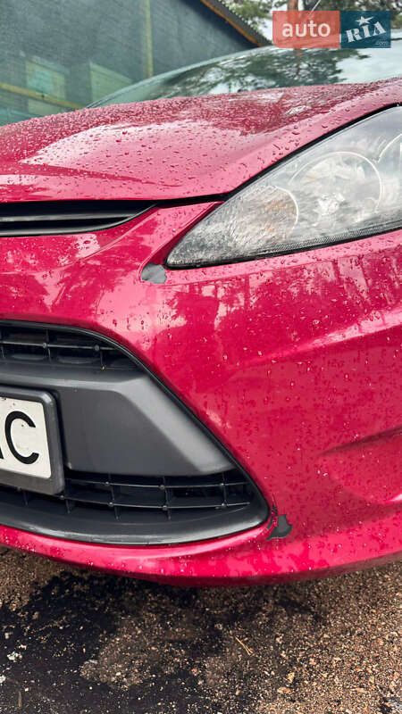 Хетчбек Ford Fiesta 2011 в Ірпені
