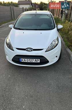 Хэтчбек Ford Fiesta 2008 в 