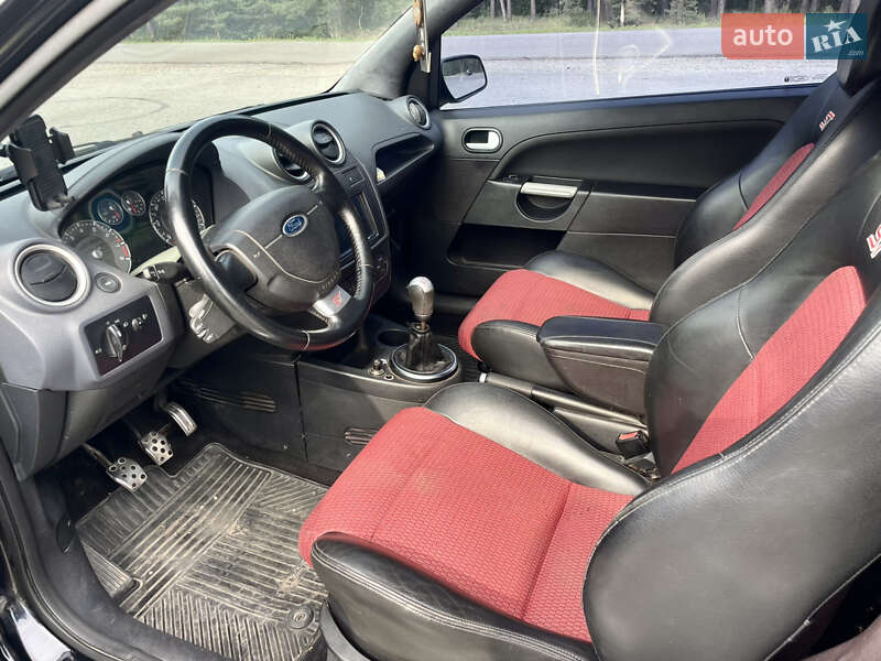 Хэтчбек Ford Fiesta 2007 в Ахтырке