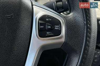 Хэтчбек Ford Fiesta 2019 в 