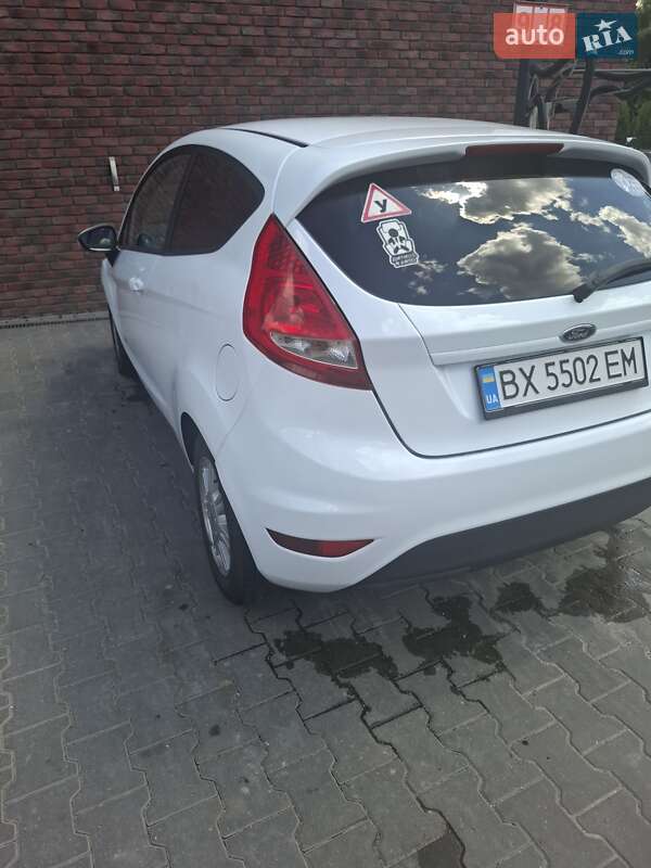 Хетчбек Ford Fiesta 2010 в Хмельницькому