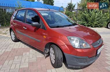Хэтчбек Ford Fiesta 2006 в 