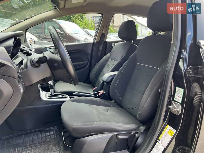 Хэтчбек Ford Fiesta 2014 в Киеве