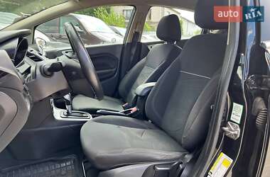Хэтчбек Ford Fiesta 2014 в 
