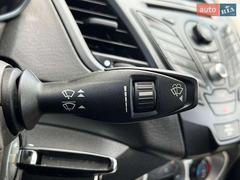 Хэтчбек Ford Fiesta 2014 в Киеве