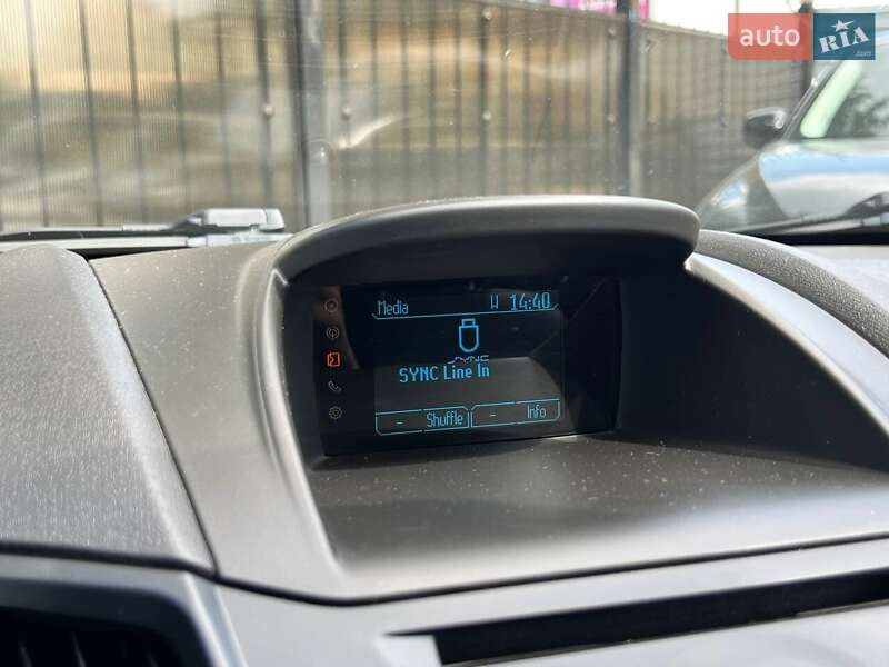 Хэтчбек Ford Fiesta 2014 в Киеве