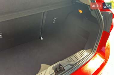 Хэтчбек Ford Fiesta 2017 в 