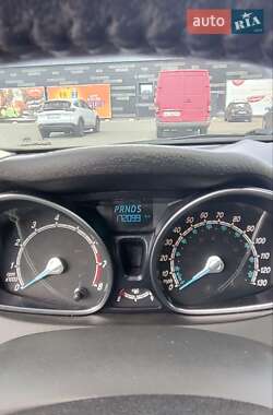 Седан Ford Fiesta 2013 в 