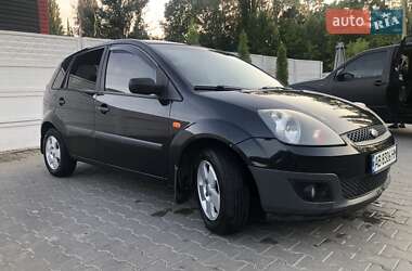 Хэтчбек Ford Fiesta 2007 в 