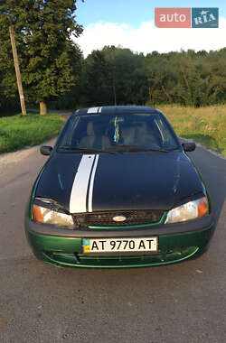Хэтчбек Ford Fiesta 2001 в Калуше