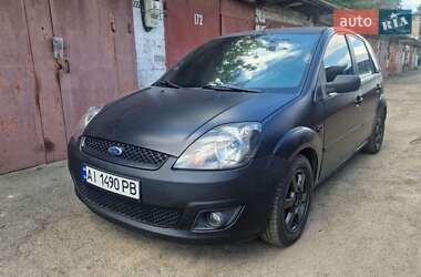 Хэтчбек Ford Fiesta 2006 в Киеве