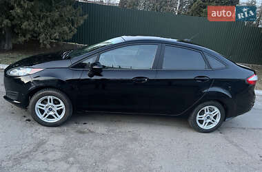 Седан Ford Fiesta 2018 в 