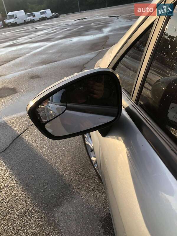 Хэтчбек Ford Fiesta 2015 в Запорожье