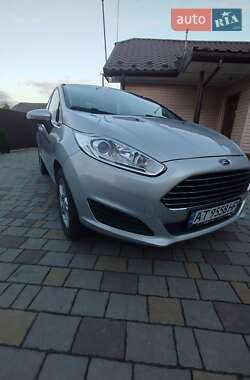 Седан Ford Fiesta 2017 в Ивано-Франковске