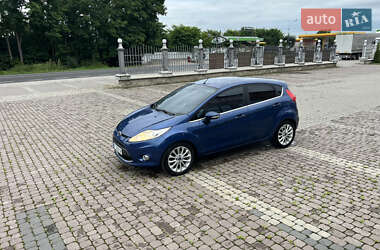 Хетчбек Ford Fiesta 2009 в Снятині
