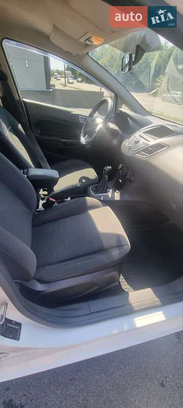 Хетчбек Ford Fiesta 2013 в Вінниці