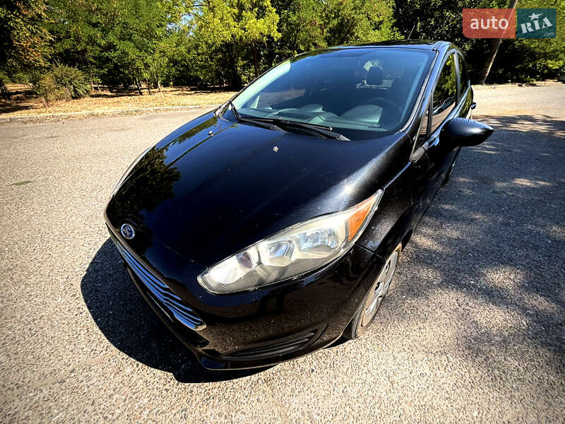 Седан Ford Fiesta 2014 в Одессе