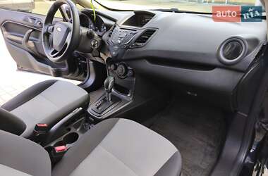 Седан Ford Fiesta 2018 в 