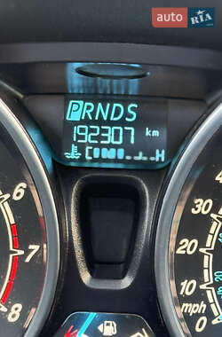 Седан Ford Fiesta 2014 в 