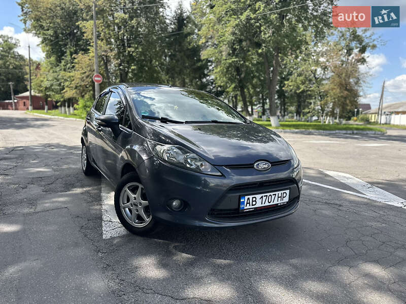 Хэтчбек Ford Fiesta 2011 в Виннице