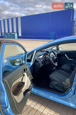 Хэтчбек Ford Fiesta 2009 в Дубно