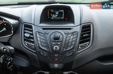 Седан Ford Fiesta 2014 в 