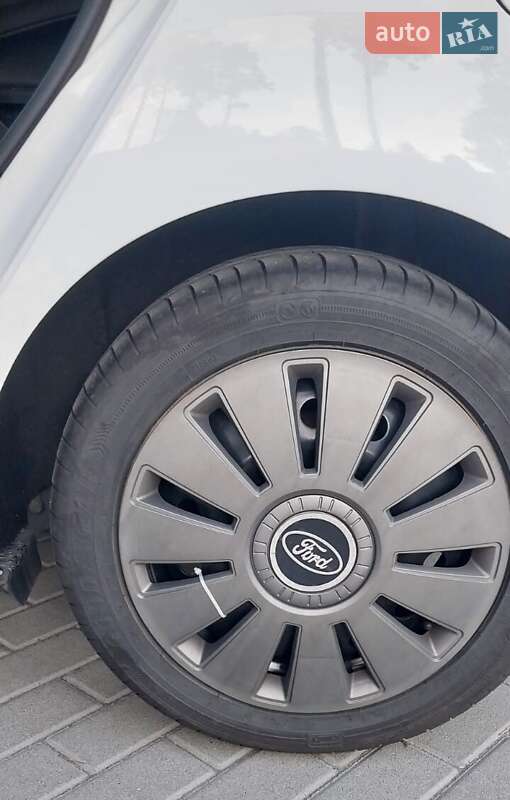 Хэтчбек Ford Fiesta 2013 в Гостомеле фото 34 Хэтчбек Ford Fiesta 2013 в Гостомеле