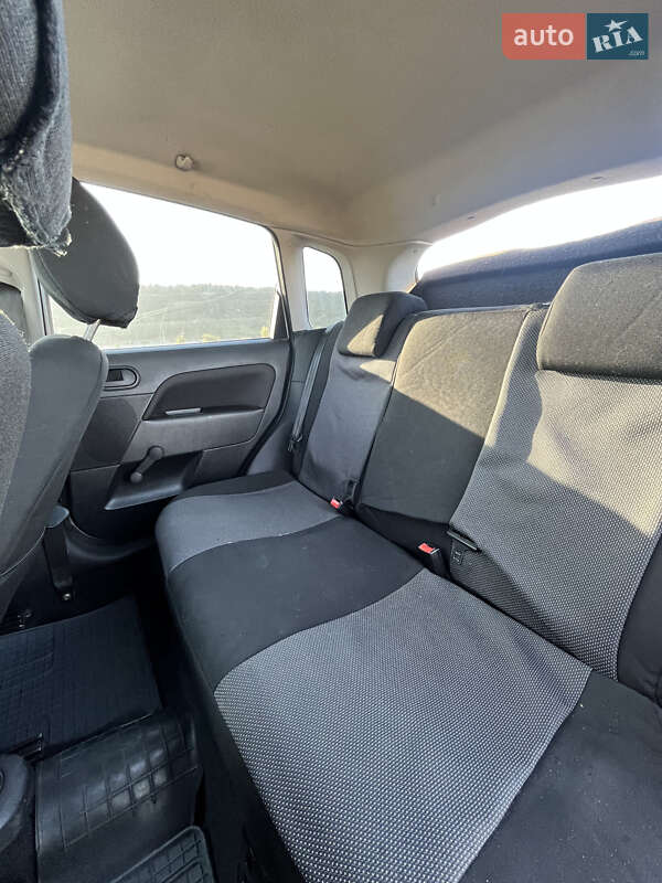 Хэтчбек Ford Fiesta 2008 в Львове фото 13 Хэтчбек Ford Fiesta 2008 в Львове