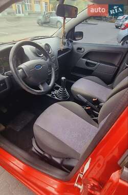 Хэтчбек Ford Fiesta 2008 в 