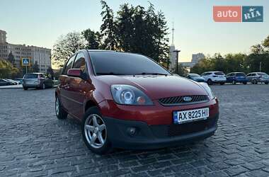 Хэтчбек Ford Fiesta 2007 в Киеве