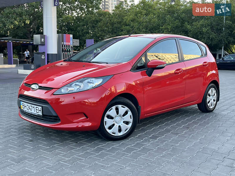 Хэтчбек Ford Fiesta 2012 в Одессе