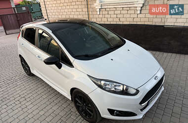 Хэтчбек Ford Fiesta 2019 в 