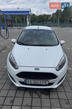Хэтчбек Ford Fiesta 2017 в Черкассах