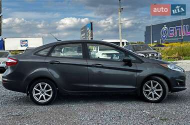 Седан Ford Fiesta 2019 в 
