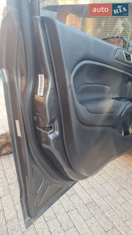 Седан Ford Fiesta 2015 в Киеве