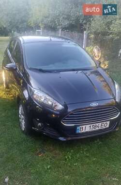 Хэтчбек Ford Fiesta 2014 в Полтаве