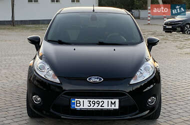 Хэтчбек Ford Fiesta 2012 в 