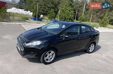 Седан Ford Fiesta 2018 в Днепре