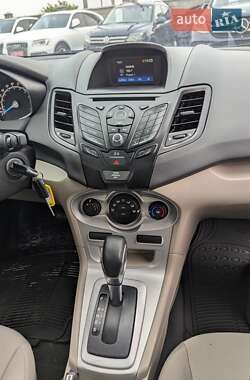 Седан Ford Fiesta 2019 в 