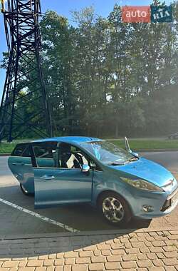 Хэтчбек Ford Fiesta 2009 в 