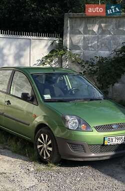 Хэтчбек Ford Fiesta 2007 в 