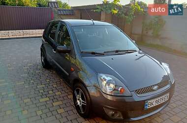 Хетчбек Ford Fiesta 2007 в Рівному