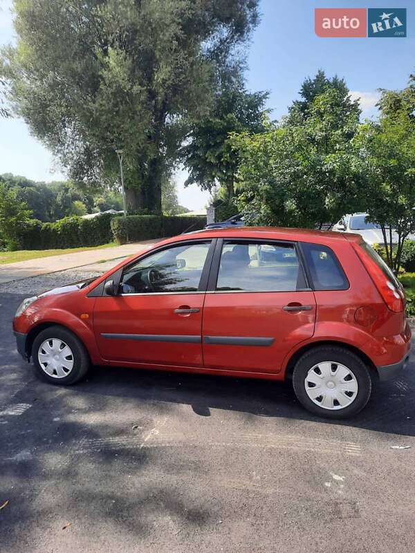 Хэтчбек Ford Fiesta 2006 в Белой Церкви