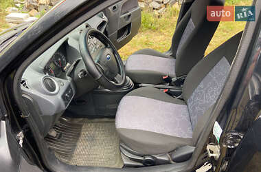 Хэтчбек Ford Fiesta 2007 в 