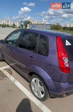 Хэтчбек Ford Fiesta 2008 в Киеве